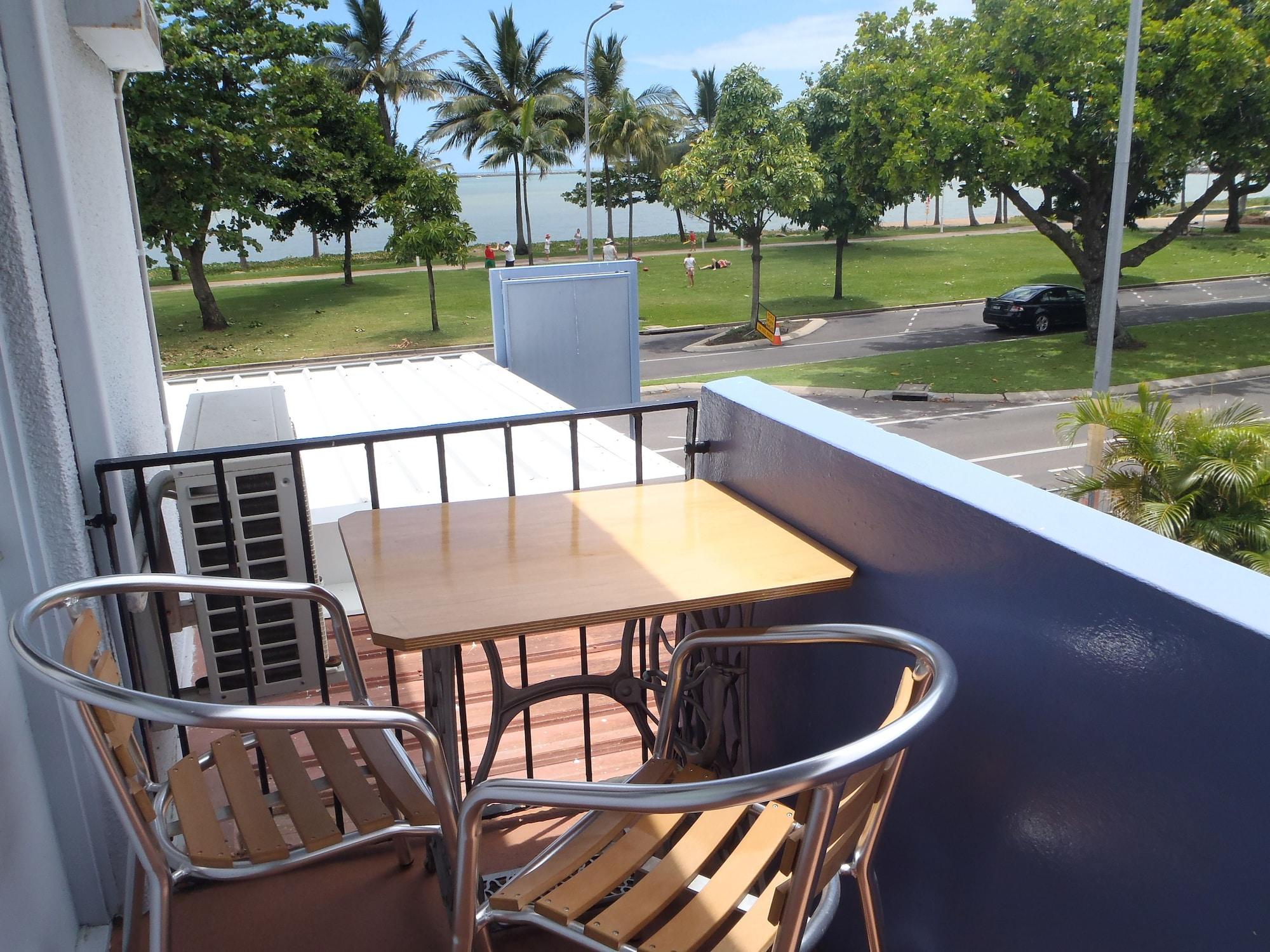 Strand Motel Townsville Eksteriør billede